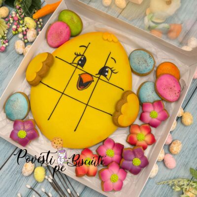 Cutie cadou pentru Paște cu JOC X ȘI 0 din turtă dulce